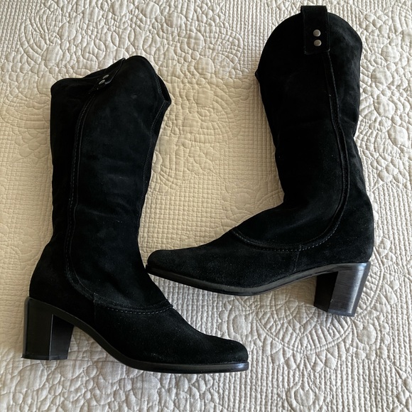 EUC Vaneli black suede boots w/dual wear options. - Picture 7 of 16